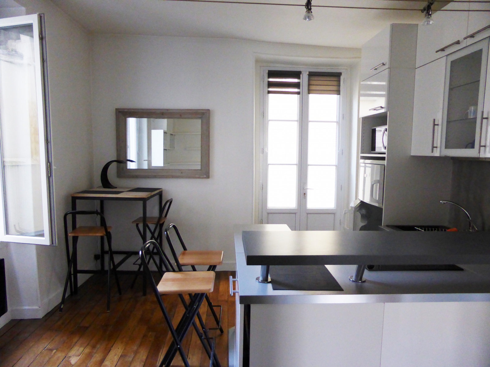 Appartement 3 Pièce(s) PARIS 15EME ARR.