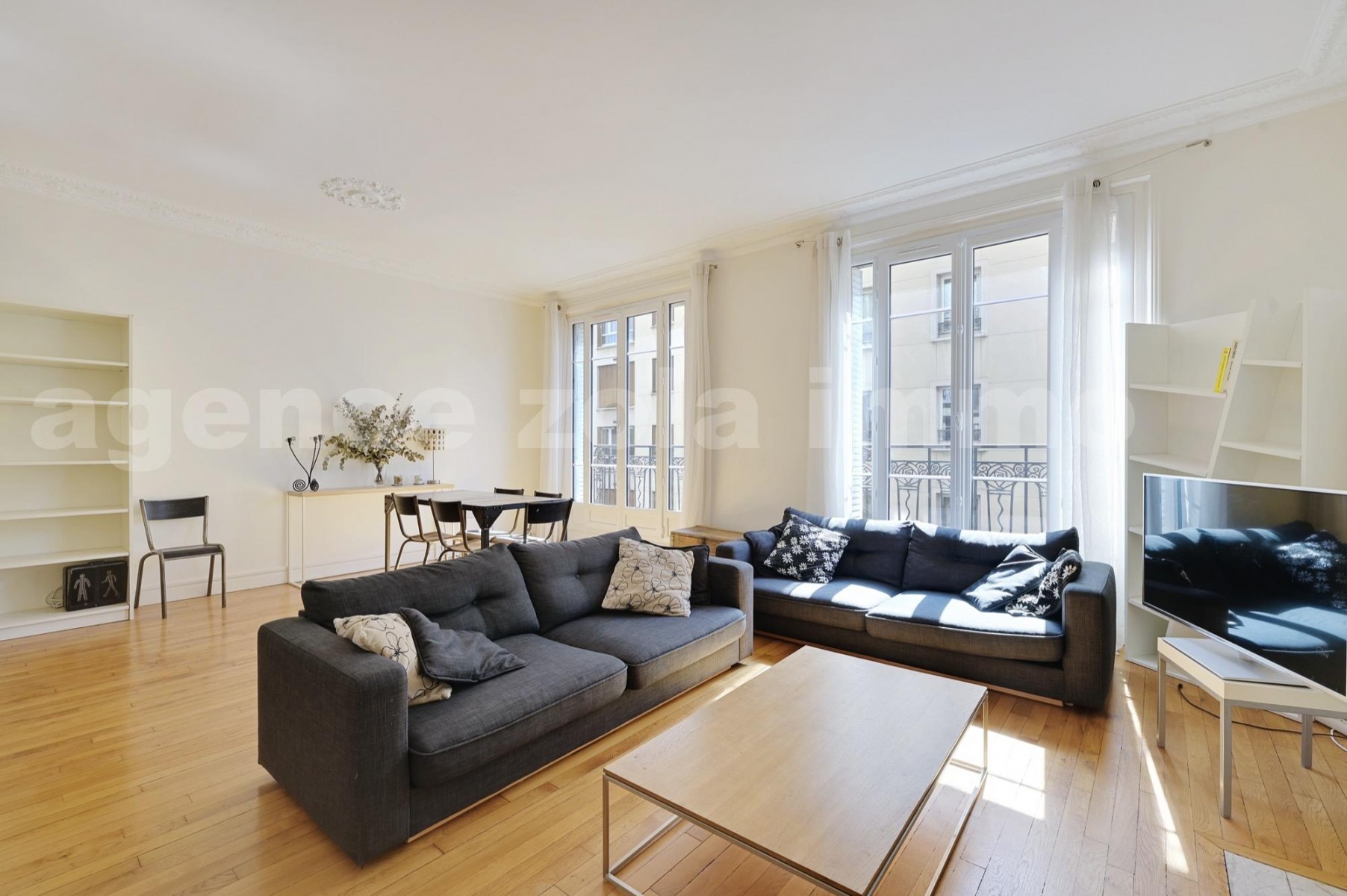 Appartement 4 Pièce(s) PARIS 15EME ARR.