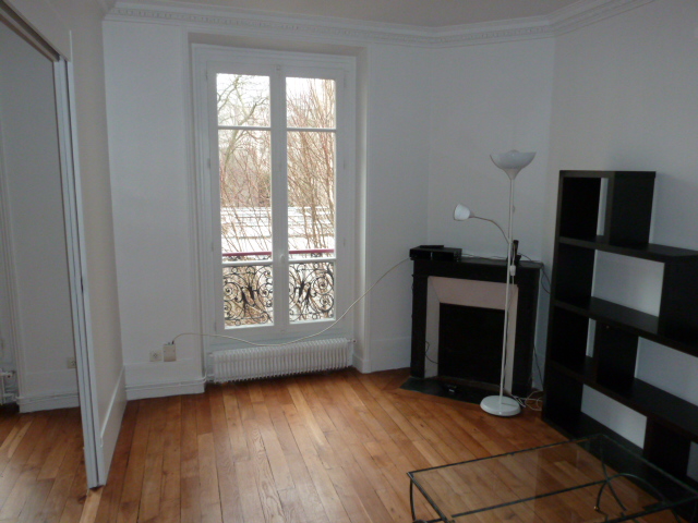 Appartement 3 Pièce(s) PARIS 15EME ARR.